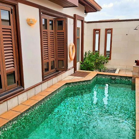 Wonderland Private Pool Villas At Port Dickson Exterior foto